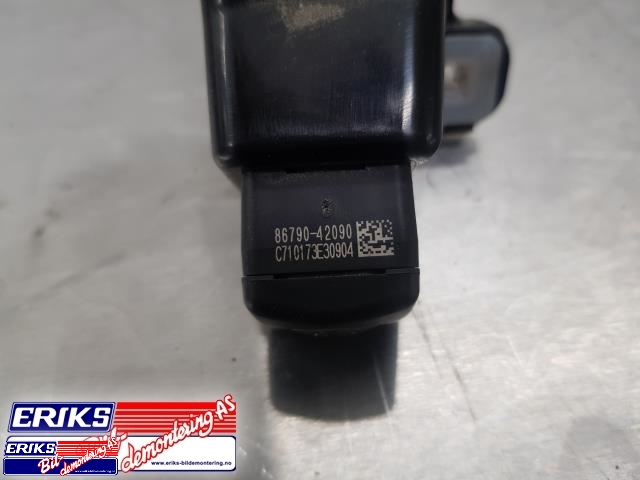 Parkeringskamera bak til Toyota RAV4 2013-2015 (Type IV, Fase 1) (86799-42030|)