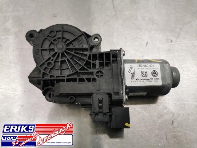Ruteheis, kun motor, høyre foran til VW Transporter / Caravelle 2009-2015 (Fase 2) (T5) (T5) (INTERVA|7E0 959 801|)