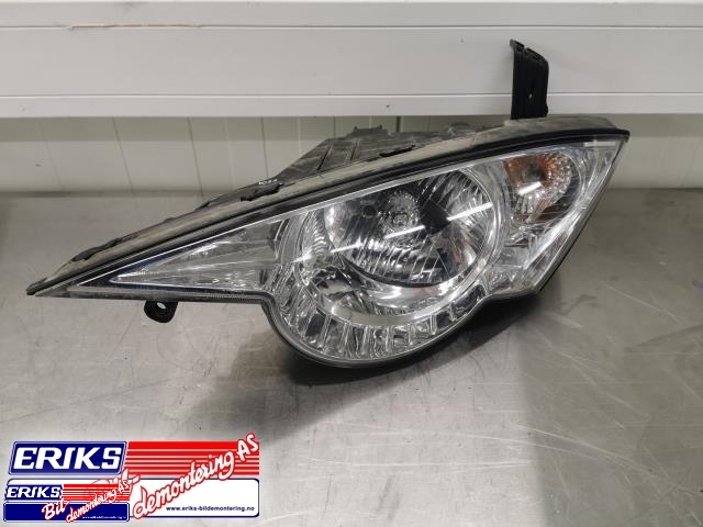 Frontlykt venstre halogen til SsangYong Actyon, 2007-2013  