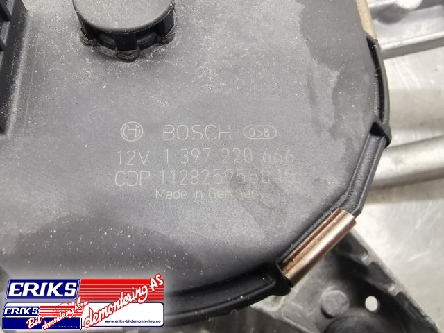Viskermotor frontrute komplett m/overføring til Mercedes C-Klasse 2011-2014 (Fase 2) (W204) (W204) (BOSCH|1 397 220 666|)