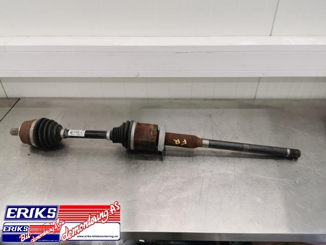 Drivaksel høyre foran, diesel/automat til Volvo XC40, 2018-2024  (P32240318)