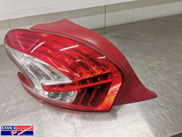 Baklykt venstre til Peugeot 208 2012-2019 (Type I)