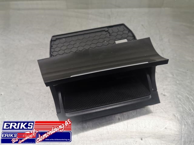 Dashbord askebeger til VW Golf VII, 2012-2017 (Fase 1)  (5G1863391|5G1863391)