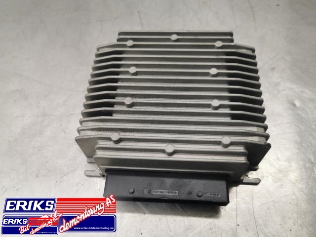 Bilstereo forsterker til Tesla Model S 2013-2016 (Fase 1) (1000350-001-09|)