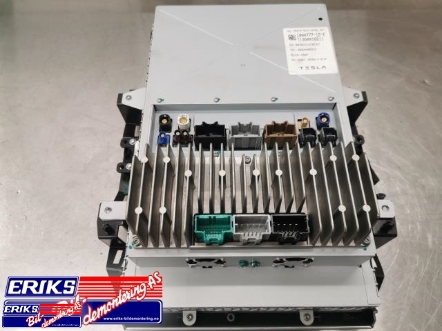Bilstereo navigasjon skjerm til Tesla Model S 2013-2016 (Fase 1)  (1004777-12-E|)