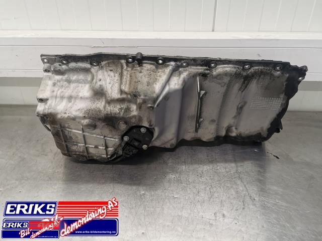 Bunnpanne til BMW 3-Serie 2012-2018 (F30/F31/F34) (F30/F31/F34) (7 823 204|11 13 7 823 204|)