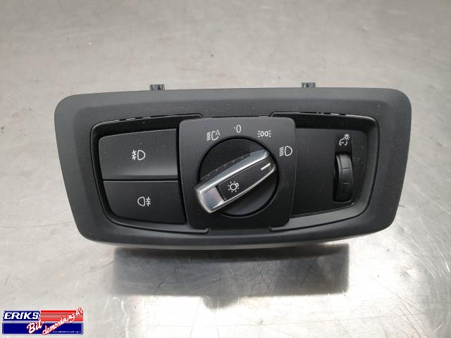 Bryter lys til BMW 2-Serie, Active/Gran Tourer 2014-->> (F45/F46) (F45/F46) (9865813 01|)