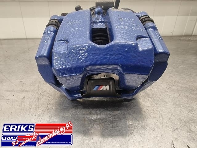 Bremsecaliper høyre bak, elektrisk til BMW 5-Serie 2017-->> (G30/G31) (G30/G31) (6 881 296|34 21 6 881 296|)