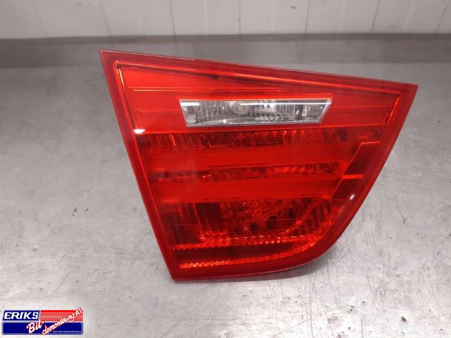 Baklykt venstre indre til BMW 3-Serie 2005-2011 (E90/E91/E92/E93) (E90/E91/E92/E93) (7154161|63 21 7 289 433|63 21 4 871 739)