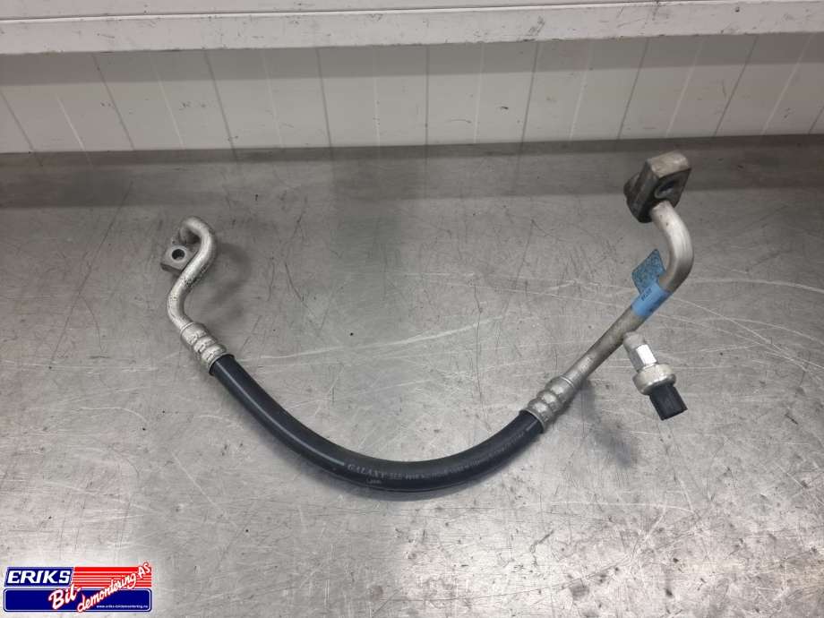 Aircondition rør til Ford Focus, 2014-2018 (Type III, Fase 2)  (FOMOCO|F1F1-19N601-EB)