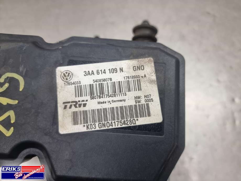 ABS sentral til VW Passat 2011-2015 (B7) (B7) (TRW|3AA 614 109 N|)