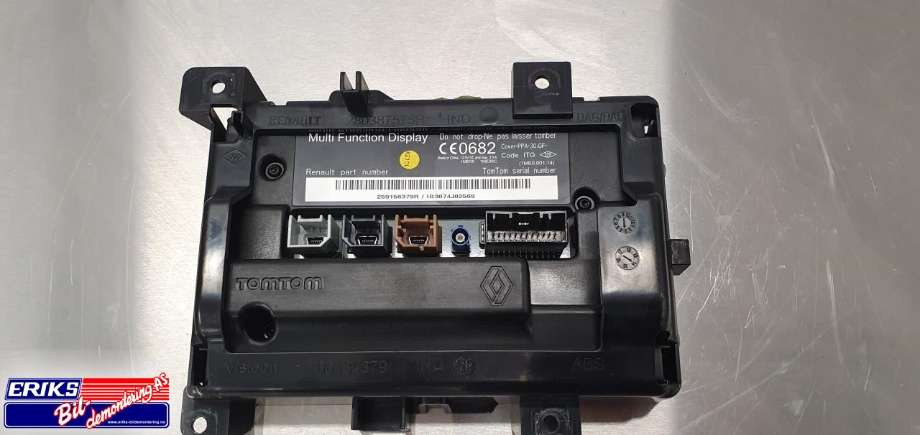 Bilstereo navigasjon til Renault Captur 2013-2020 (Type I)  (259156379R|IG307J02569|)