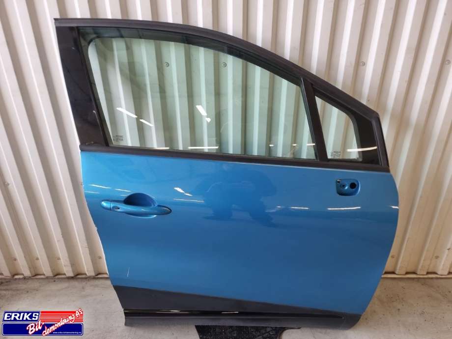 Dør høyre foran til Renault Captur, 2013-2020 (Type I)  (801009996R)
