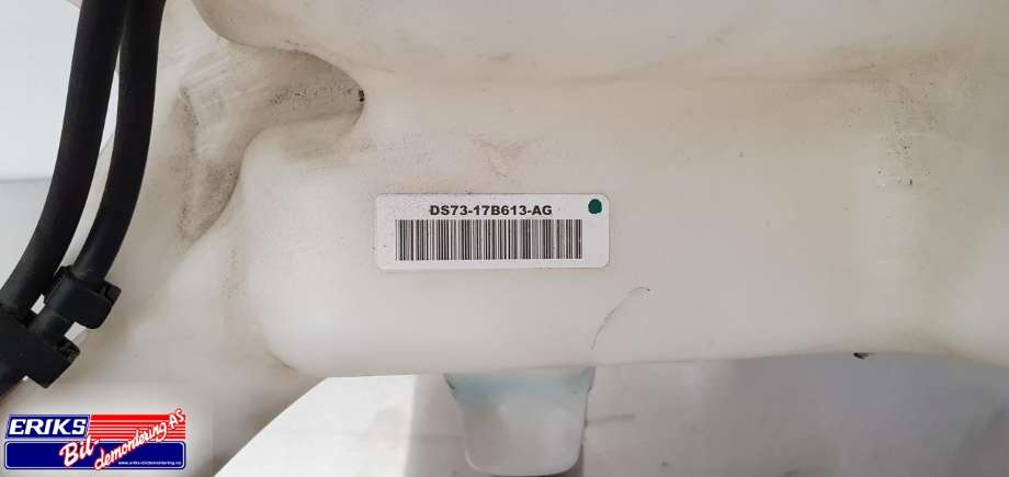 Spylertank til Ford Mondeo 2014-2019 (Type V, Fase 1)  (DS7317B613AG|)