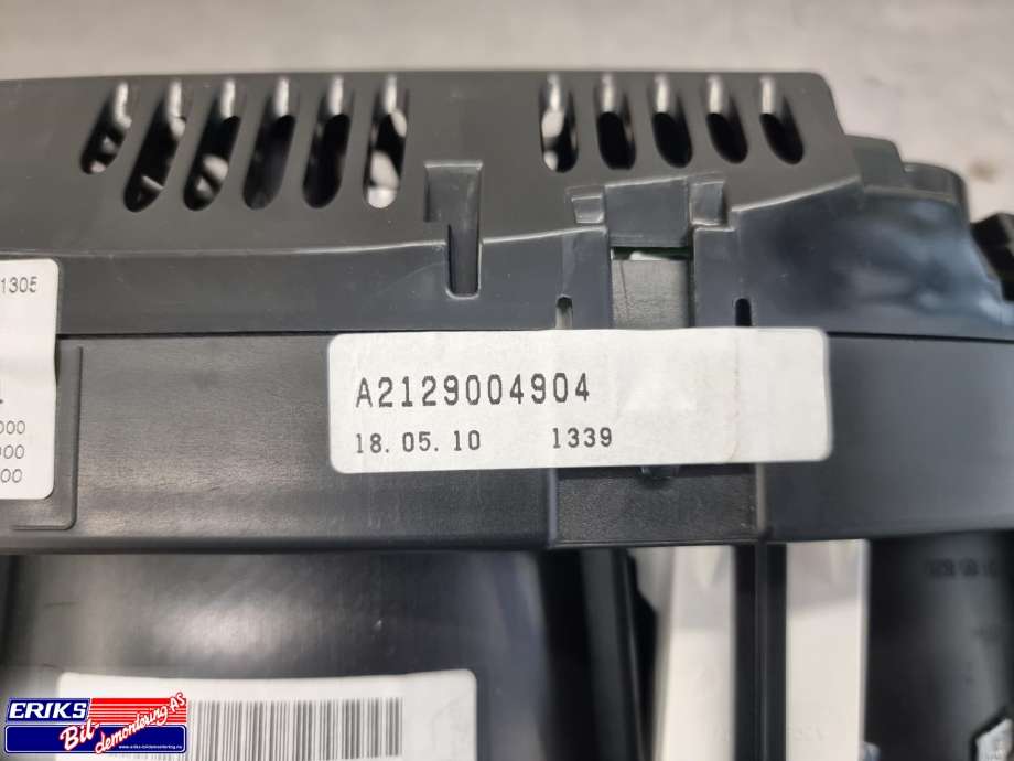 Instrumentpanel til Mercedes E-Klasse 2009-2013 (Fase 1) (W212) (W212) (A2129004904|A212 9004904|)