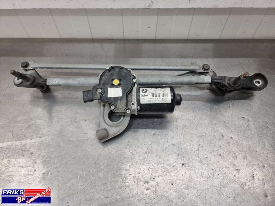 Viskermotor frontrute komplett m/overføring til BMW 1-Serie 2011-2015 (Fase 1) (F20/F21) (F20/F21) (VALEO|7 267 503 02|)