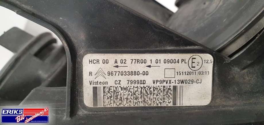 Frontlykt høyre halogen til Citroën DS3 2010-2019 (VISTEON|9677033880|9677033880-00|)