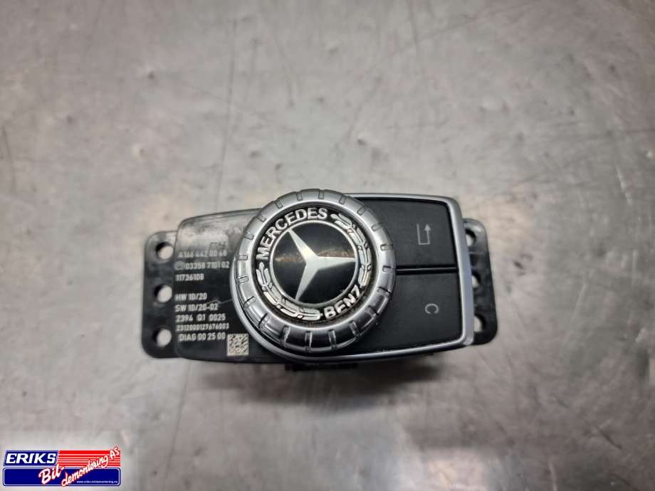 Bilstereo navigasjon betjeningspanel til Mercedes B-Klasse 2011-2018 (W246) (W246) (A 246 900 98 02|)