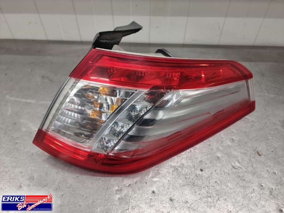 Baklykt høyre ytre til Peugeot 508 2011-2014 (Type I, Fase 1) (6351 LY|)
