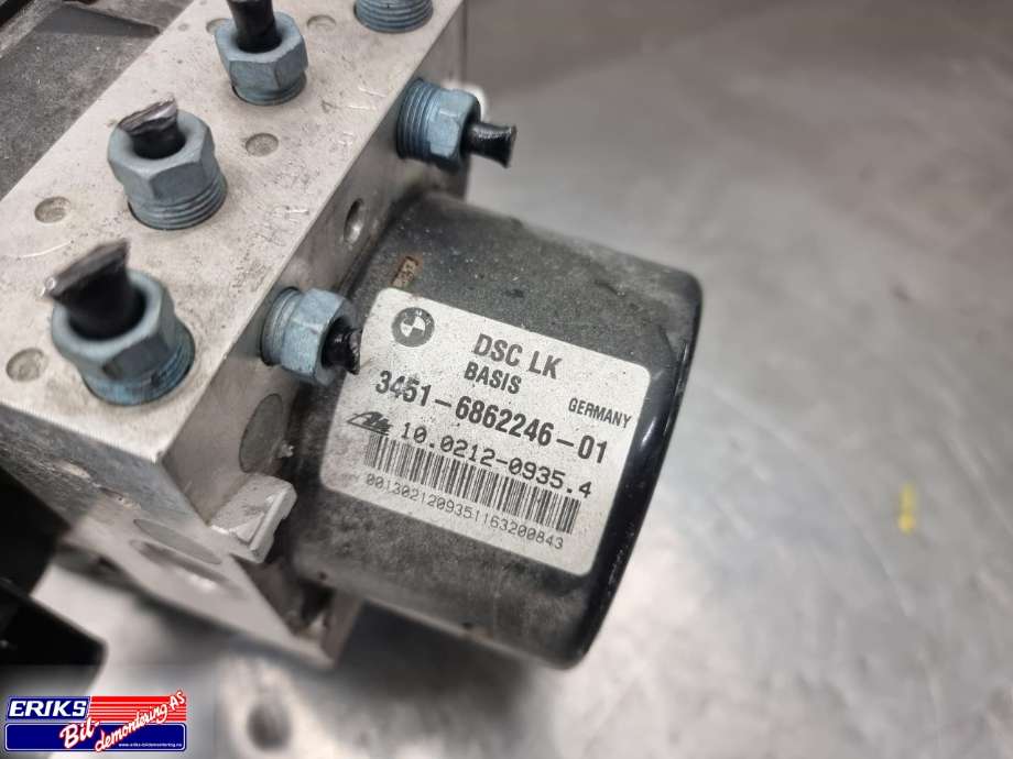 ABS sentral til BMW 1-Serie 2011-2015 (Fase 1) (F20/F21) (F20/F21) (3451 6862246 01|10096208293|2 460 453)