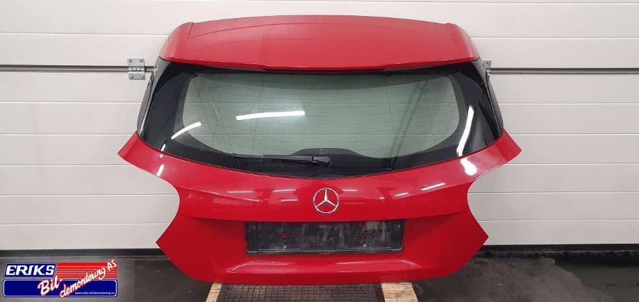 Bakluke combi til Mercedes A-Klasse, 2012-2018 (W176) (W176) (A 176 740 01 05)