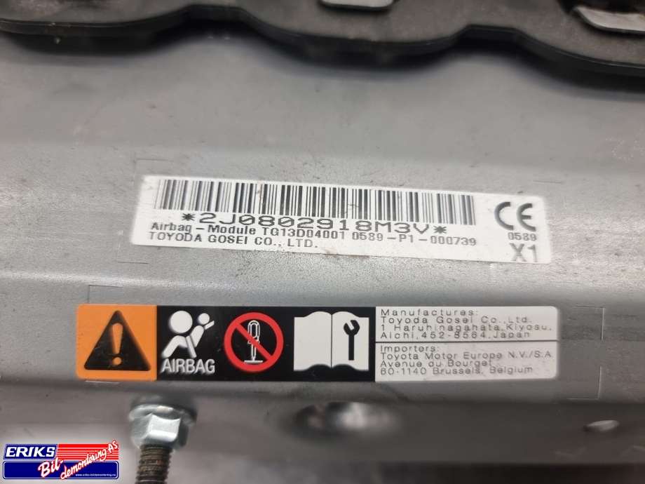 Airbag kne til Toyota C-HR 2016-->>  (2J0802918M3V|)