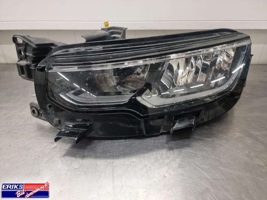 Frontlykt venstre halogen til Citroën C5, Aircross, 2019-->>  (HELLA|9816925180)