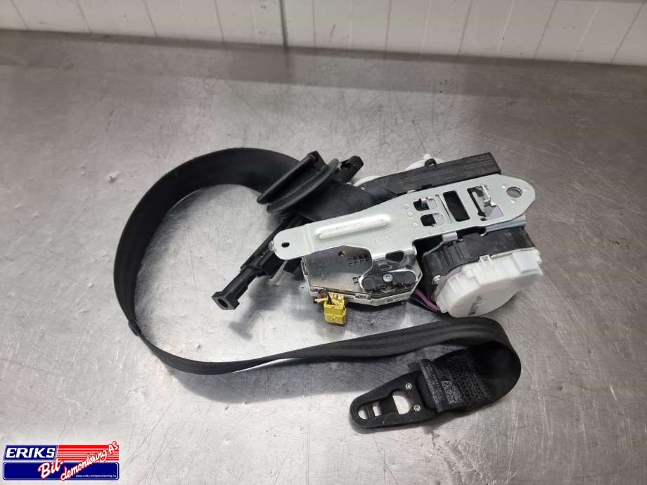 Sikkerhetsbelte foran høyre til Audi S8 2012-2017 (4H0 857 706 D|)