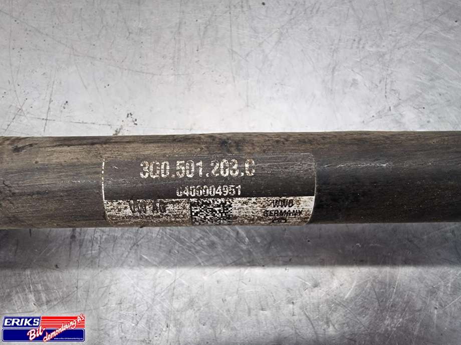 Drivaksel venstre bak, diesel/manuell til VW Passat 2015-2019 (Fase 1) (B8) (B8) (3Q0 501 203 C|)