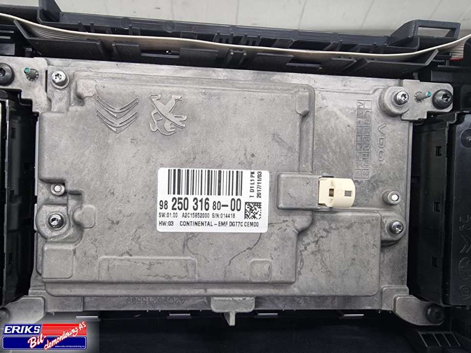 Bilstereo navigasjon skjerm til Peugeot Expert 2016-->> (Type III) (9825031680|)
