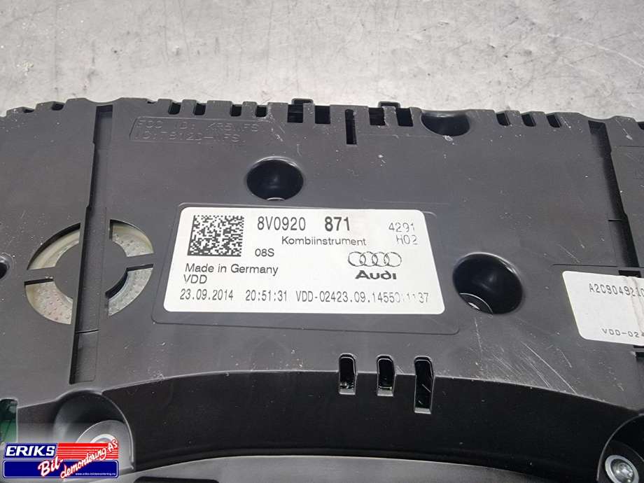 Instrumentpanel til Audi A3 2012-2016 (Type III, Fase 1)  (8V0920 871|)