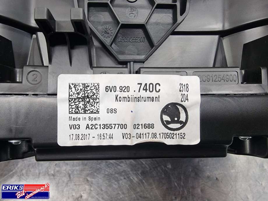 Instrumentpanel til Škoda Fabia 2014-2021 (Type III)  (6V0 920 740 C|)