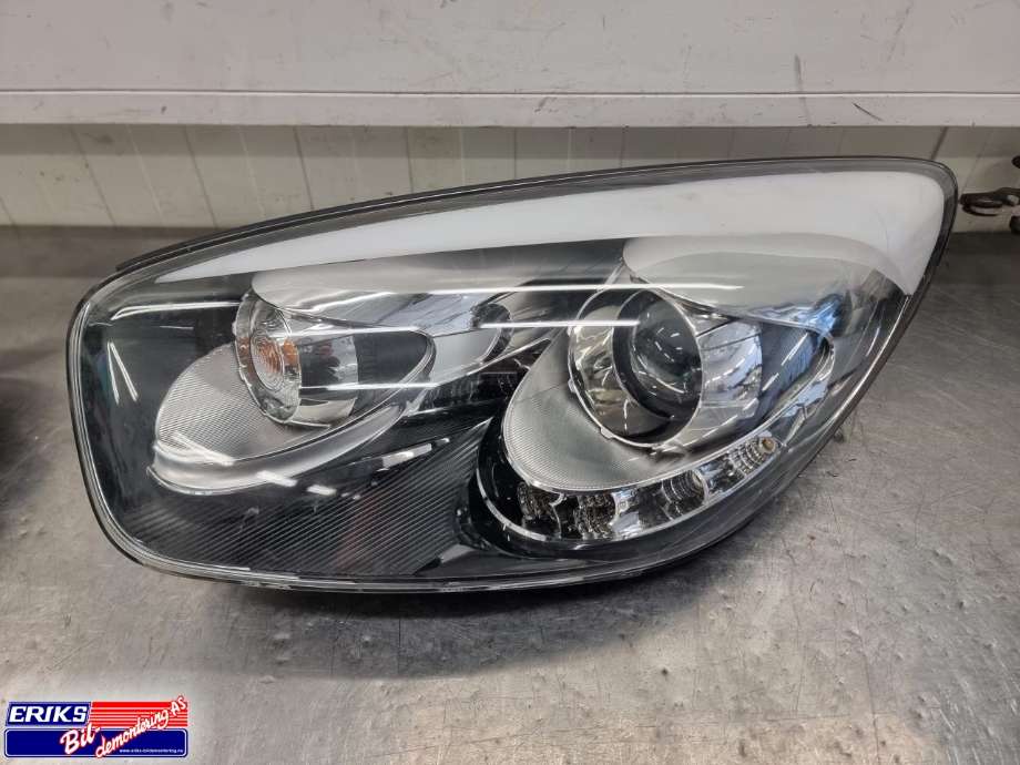 Frontlykt venstre halogen til Kia Picanto, 2011-2017 (Type II)  (92101 1Y311)