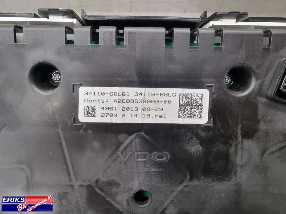 Instrumentpanel til Suzuki Swift 2011-2017 (34110-68LG1|)