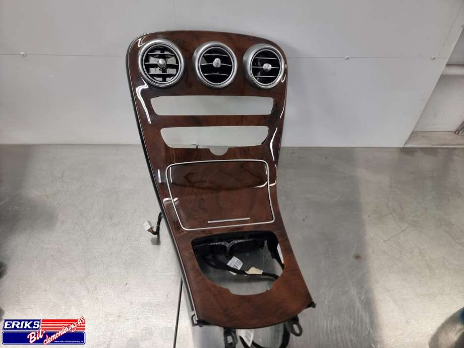 Dashbord diverse til Mercedes C-Klasse, 2014-2018 (Fase 1) (W205) (W205) 
