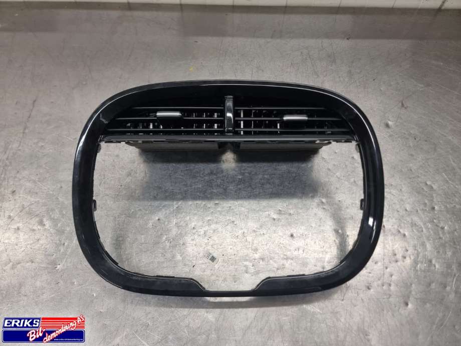 Dashbord friskluftdyse midtkonsoll til Kia e-Soul, 2019-->> (Type III)  (SK3U30F)