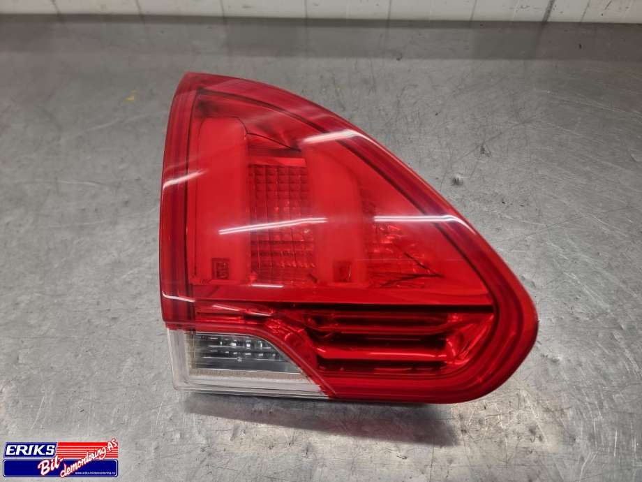 Baklykt venstre indre til Peugeot 2008, 2013-2019 (Type I)  (96 780 744 80)