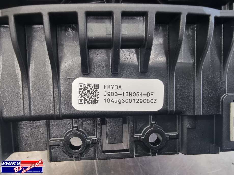 Bryter combi til Jaguar I-PACE 2018-->>  (J9D3-13N064-DF|)