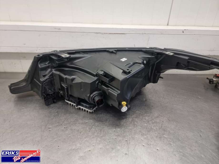 Frontlykt høyre full-LED til Land Rover Range Rover Sport 2013-->>  (LR139453|LR169896|)