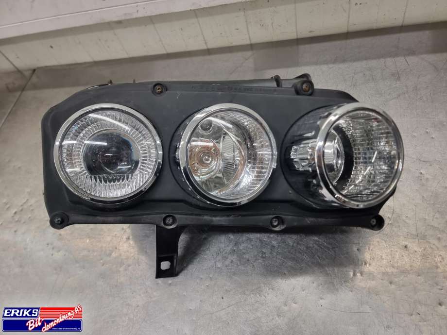 Frontlykt høyre halogen til Alfa Romeo 159, 2005-2011