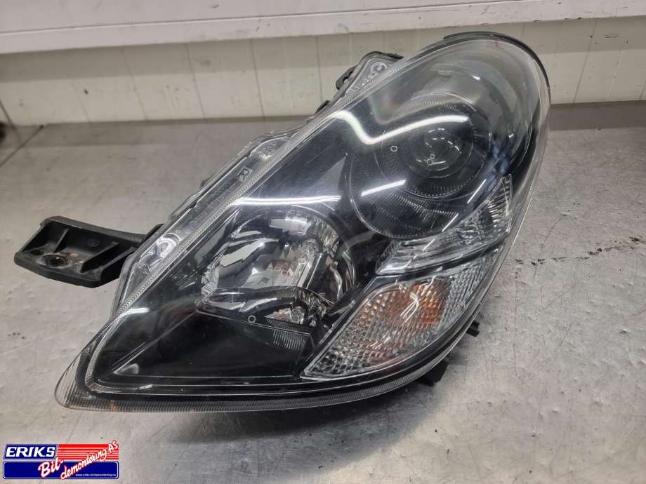 Frontlykt venstre halogen til Citroën C-Zero, 0-->>  