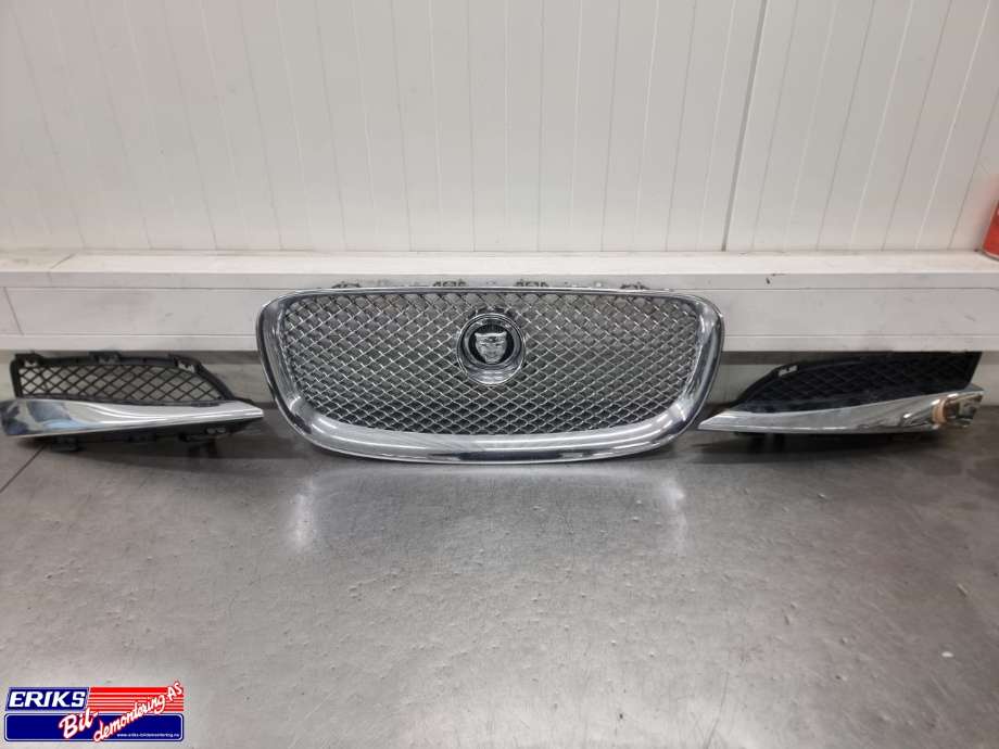 Grill til Jaguar XF, 2008-2015 (X250) (X250) 