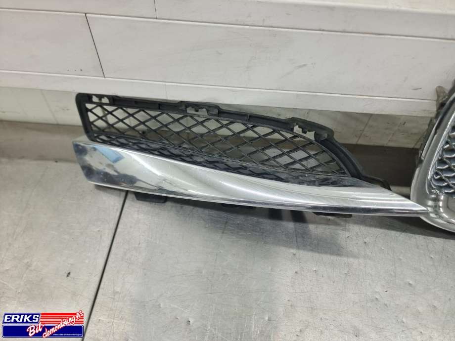 Grill til Jaguar XF 2008-2015 (X250) (X250) 