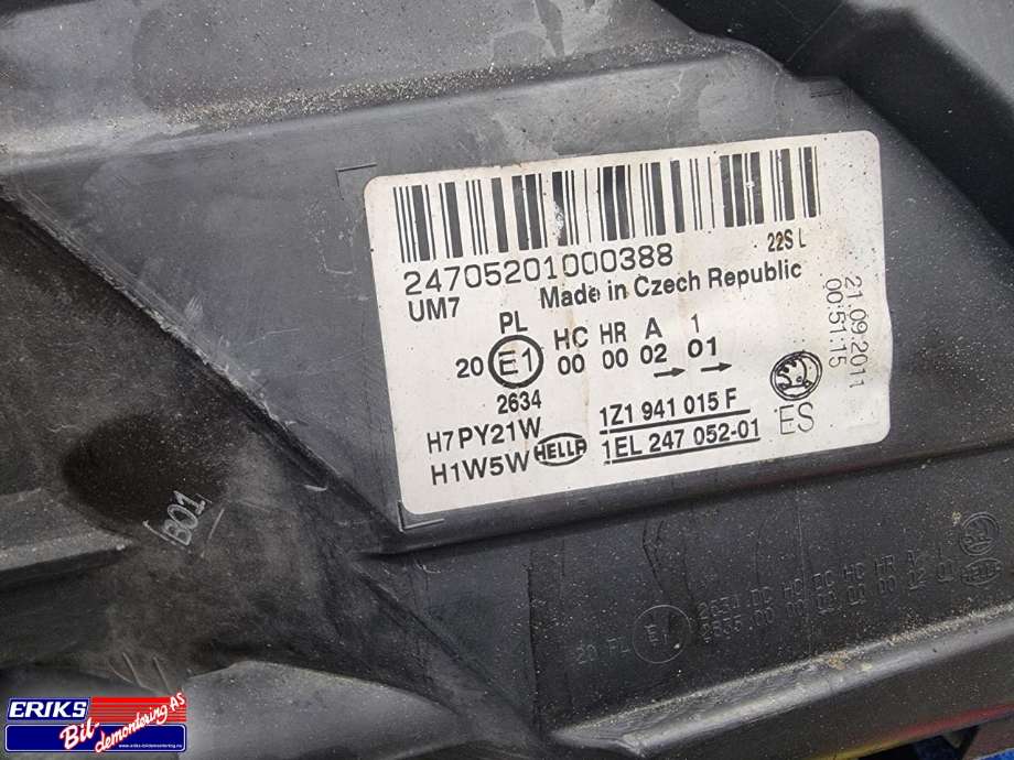 Frontlykt venstre halogen til Škoda Octavia 2009-2013 (Type II, Fase 2)  (HELLA|1Z1 941 015 F|)