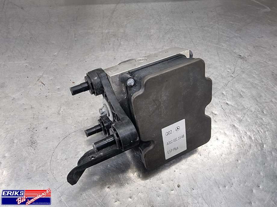 ABS sentral til Mercedes E-Klasse, 2013-2016 (Fase 2) (W212) (W212) (A2124311448)