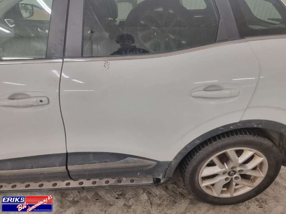 Dør venstre bak til Renault Kadjar, 2015-->>  