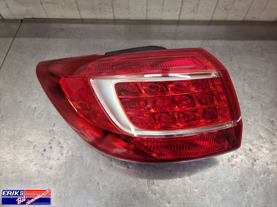 Baklykt venstre ytre til Kia Sportage, 2010-2016 (Type III)  