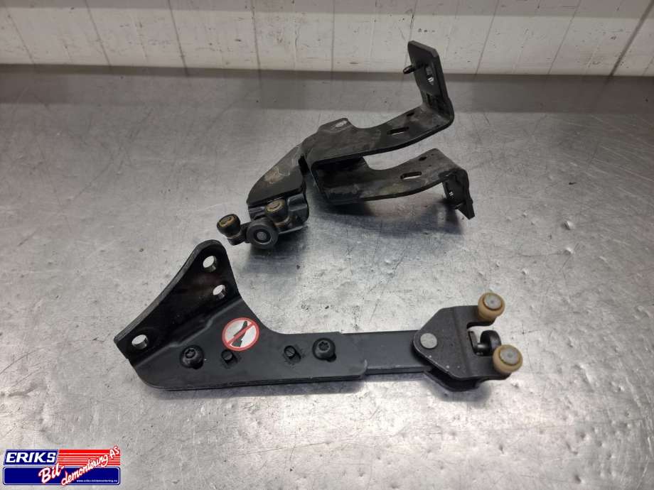 Diverse deler til Toyota Proace, 2016-->> (Type II) (9839368080)