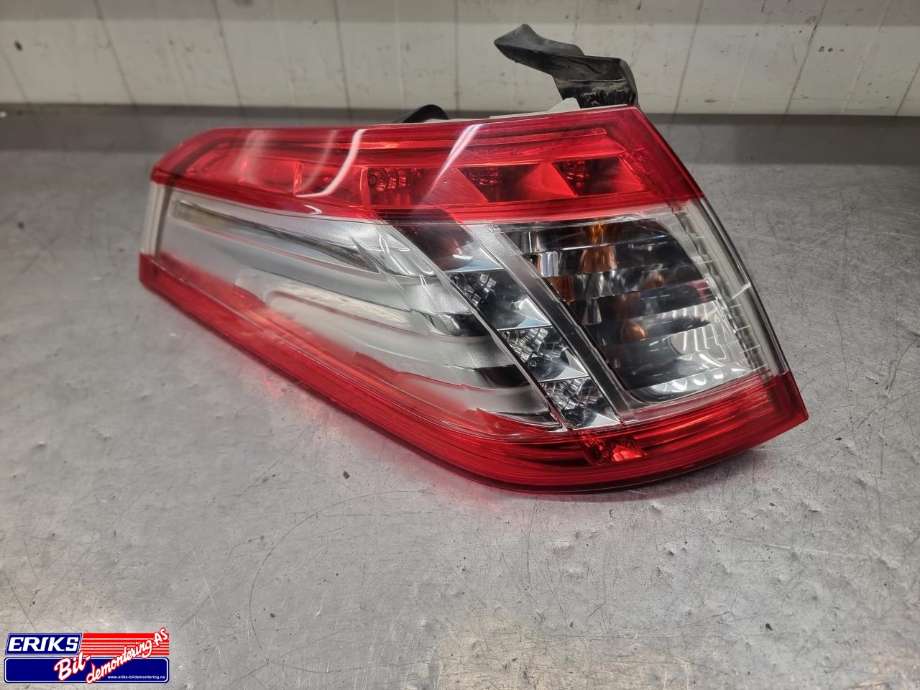 Baklykt venstre ytre til Peugeot 508 2011-2014 (Type I, Fase 1) (6350 LY|)