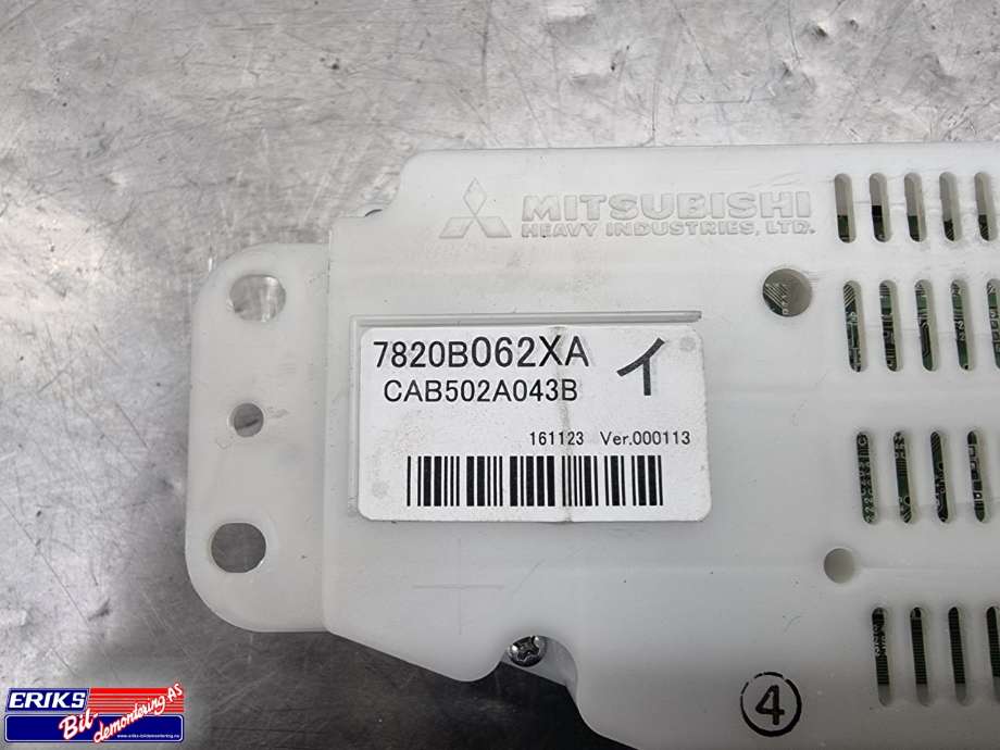 Varmeapparat betjening til Mitsubishi Outlander 2015-->> (Type III, Fase 2)  (7820B062XA|)